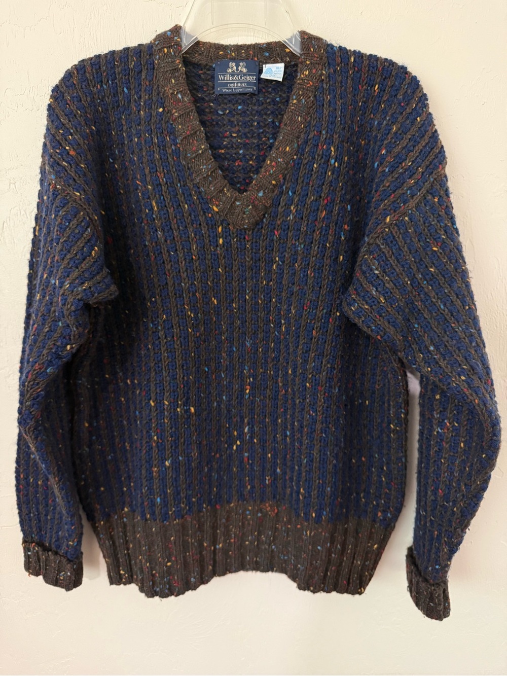 VTG Willis Geiger Pure Wool Sweater 40 Made in Ireland Donegal Tweed Knit V-Neck